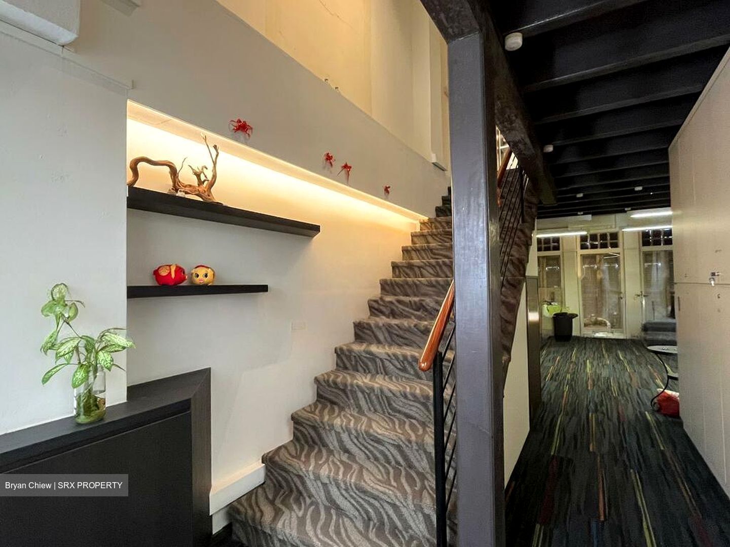 China Square Central (D1), Retail #504158351